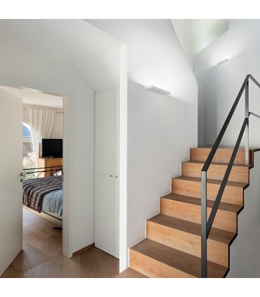 LAMPADA DA PARETE A LED LINEA LIGHT REGOLO 160