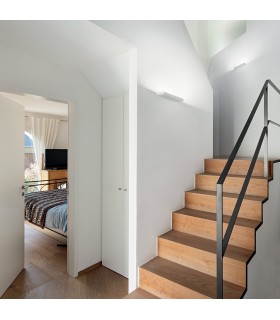 LAMPADA DA PARETE A LED LINEA LIGHT REGOLO 240 LAMPADA DA PARETE A LED LINEA LIGHT REGOLO 240