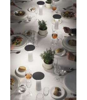 LAMPADA DA TAVOLO A LED GROK COCKTAIL  LAMPADA DA TAVOLO A LED GROK COCKTAIL