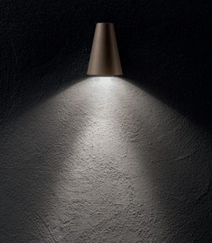 OUTDOOR WALL LAMP REDO ALVAR