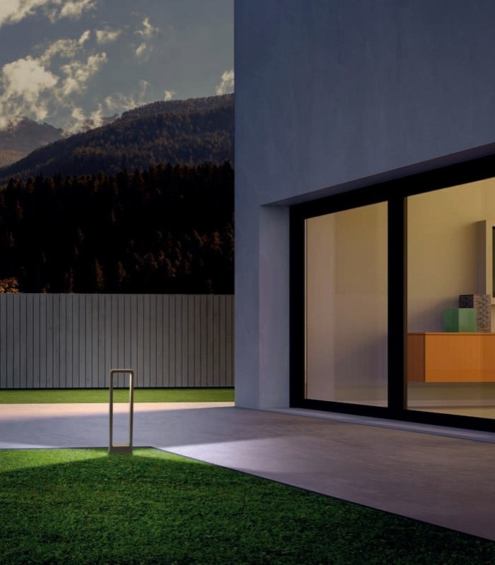 OUTDOOR BOLLARD REDO RADEON