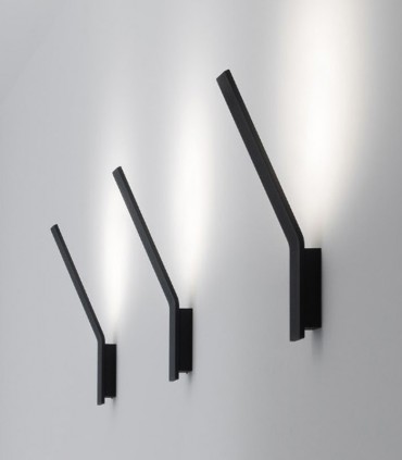 LAMPADA DA PARETE A LED STILNOVO LAMA 7104