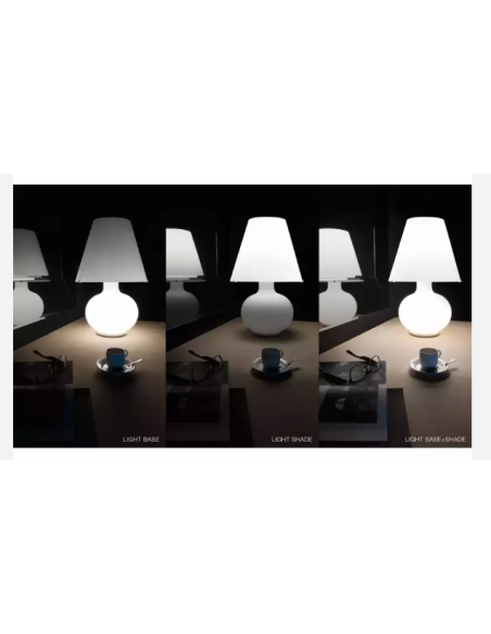 lampada da tavolo o da comò in vetro soffiato bianco Candy di Light4 Itama