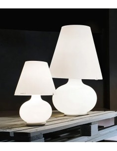 lampada da tavolo o da comò in vetro soffiato bianco Candy di Light4 Itama